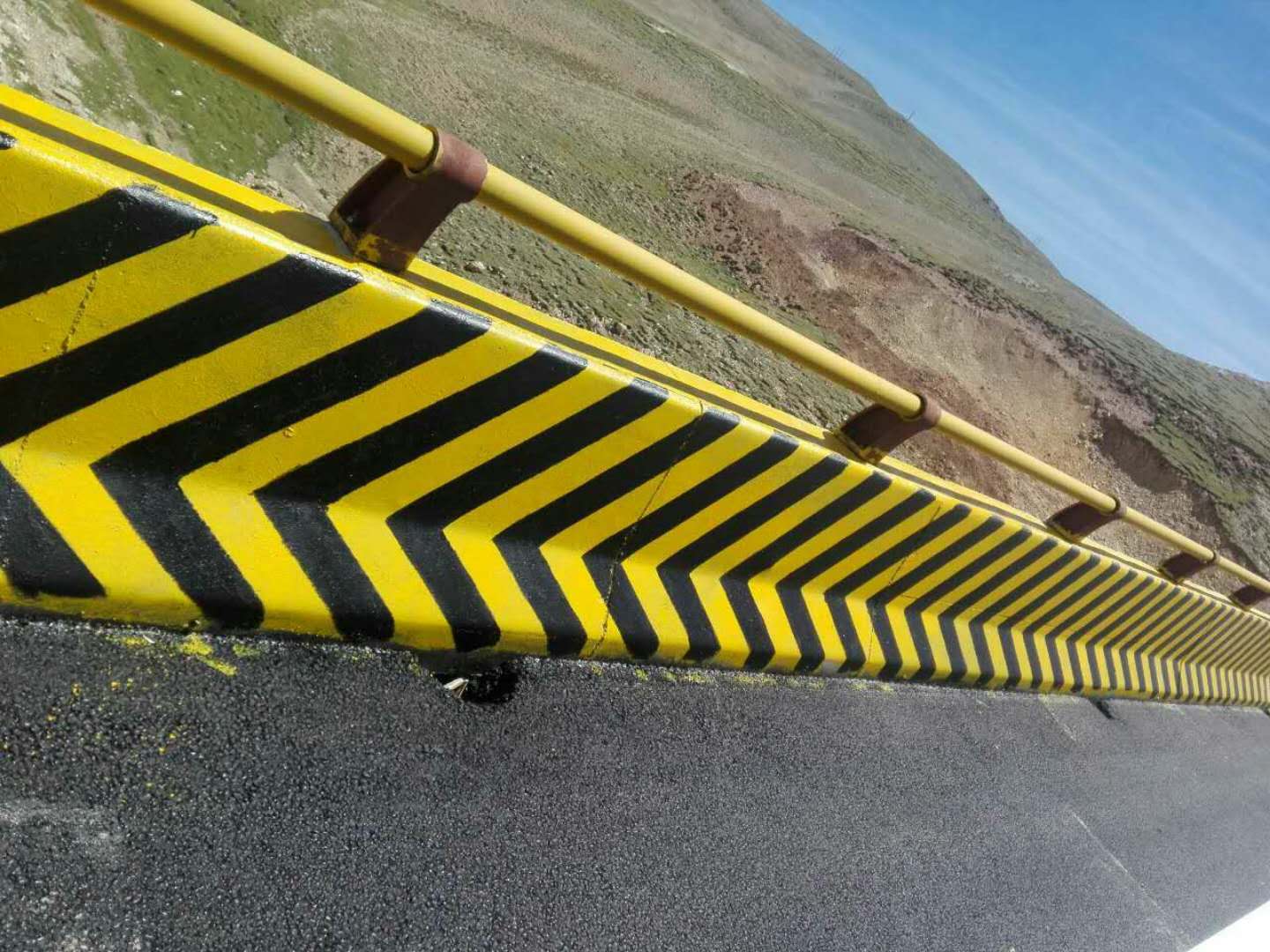 四川彩色防滑涂料